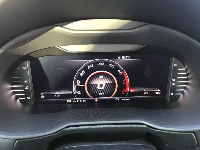 Цифровая приборная Octavia a8