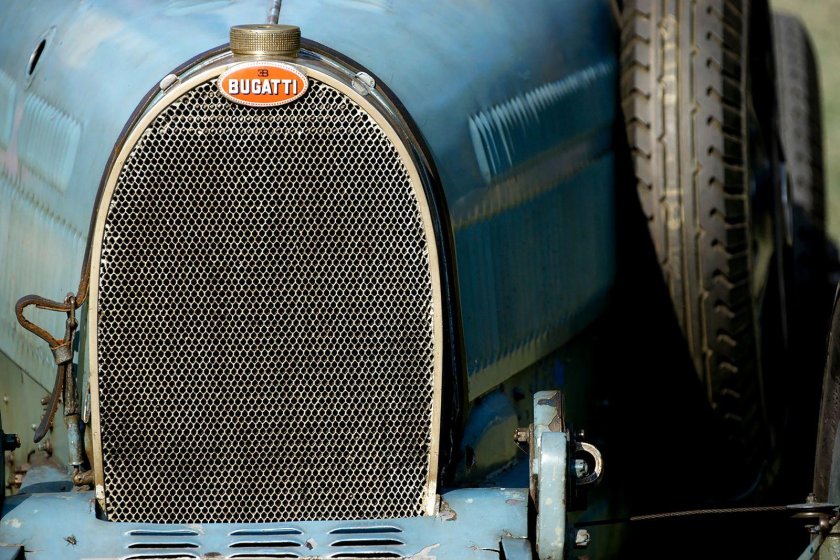 Bugatti Emblem