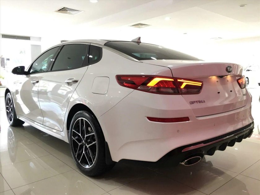 Kia Optima gt 2019