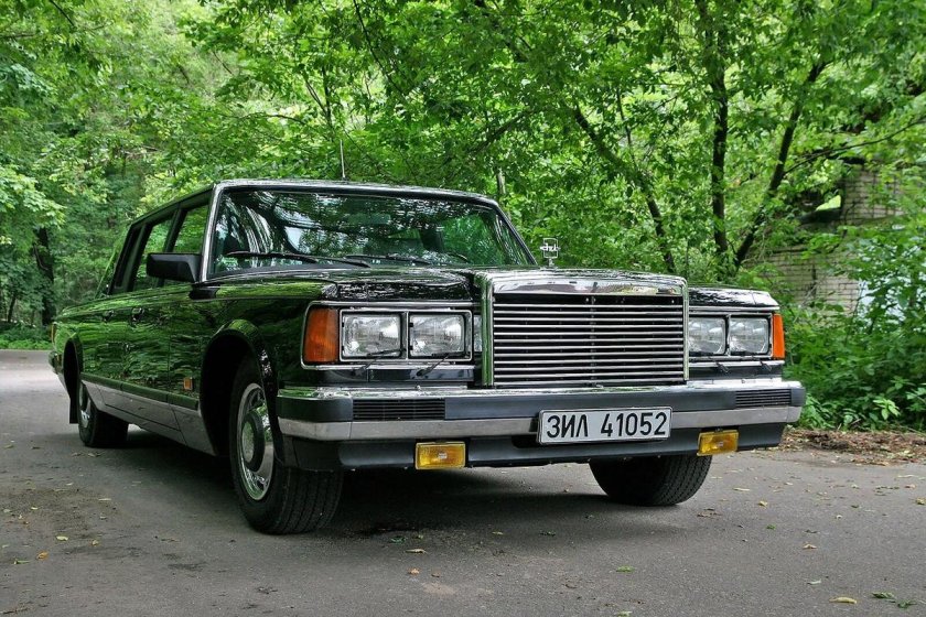 Бронированный лимузин ЗИЛ-41052