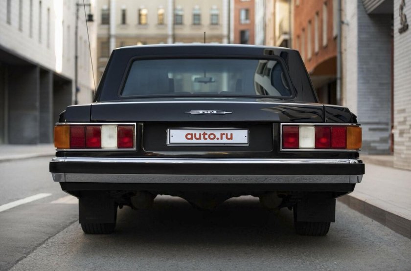 ЗИЛ-41041 седан