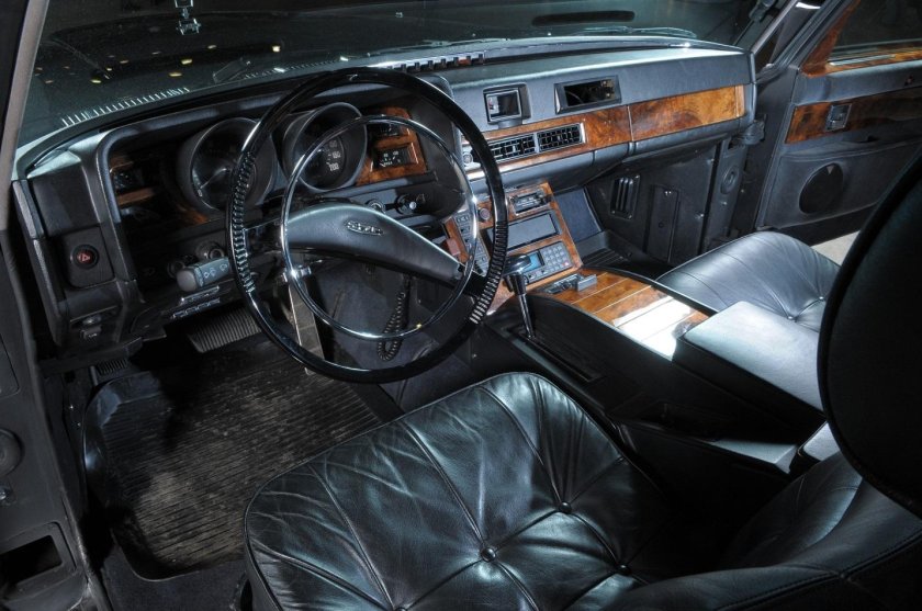 ЗИЛ-41047 салон