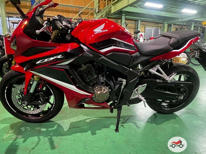 Мотоцикл honda cbr