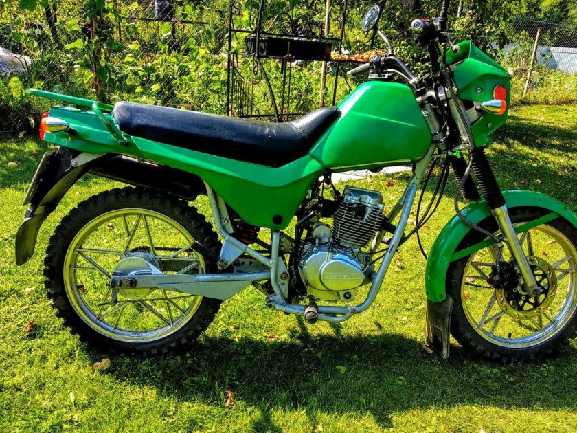 Мотоцикл ЗИД 200