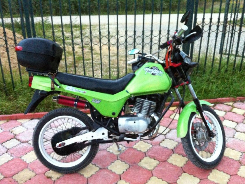 Мотоцикл ЗИД 200 курьер