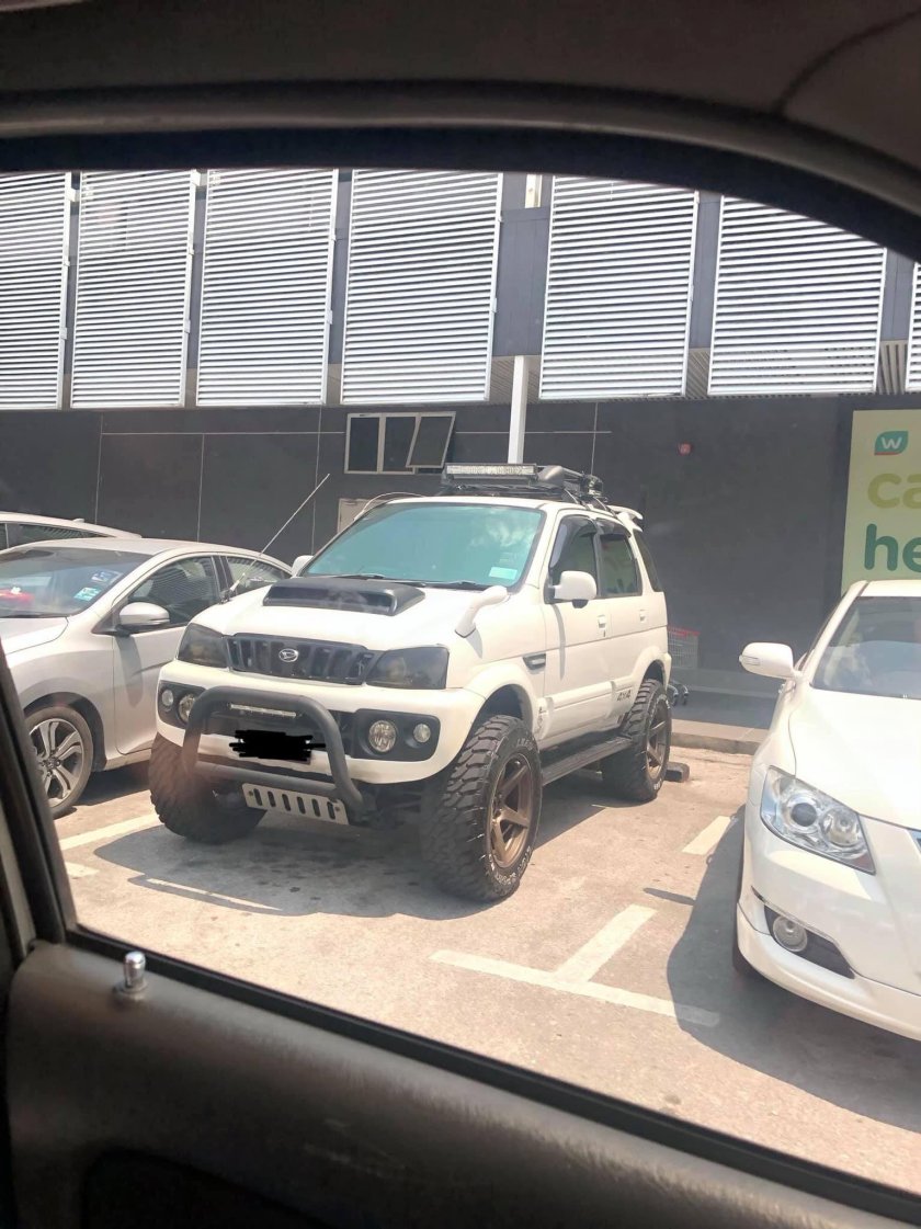 Тюнинг фар УАЗ Патриот