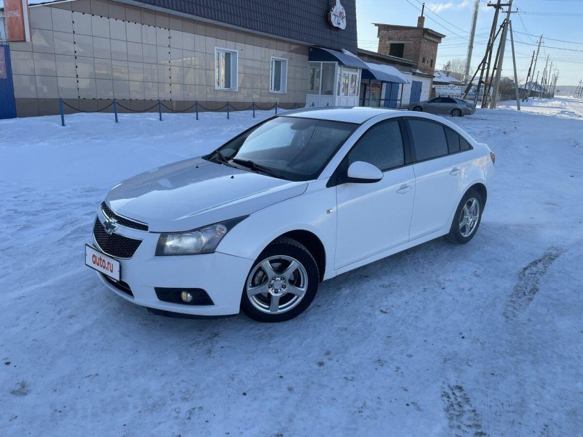 Chevrolet cruze 2012 1.4 mt 140 л.с