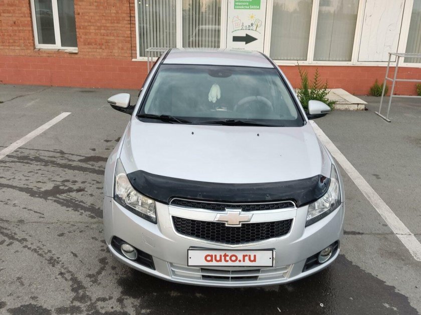 Шевроле круз 12 года