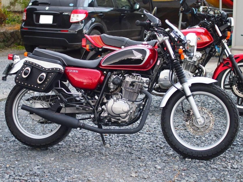 Honda cb223