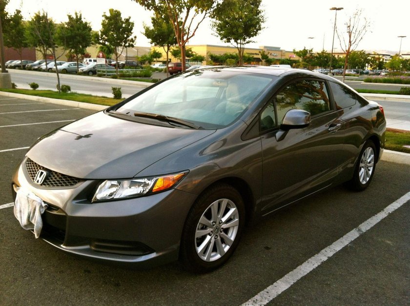Honda Civic Coupe 2012