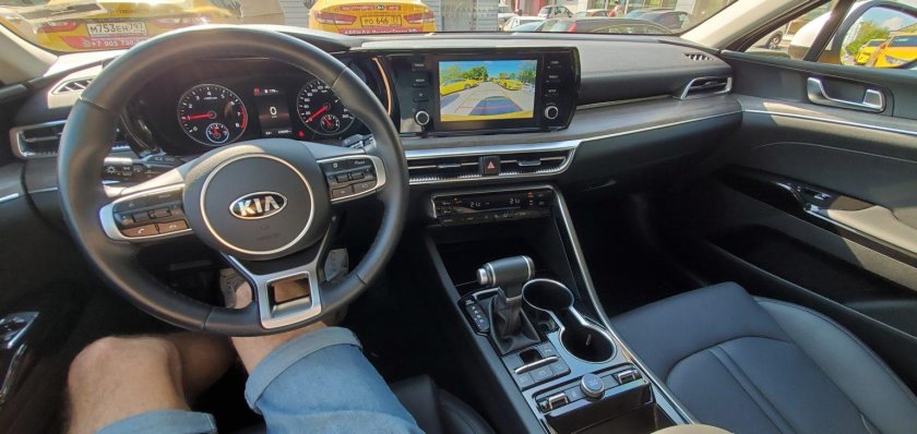 Киа к5 2021 салон