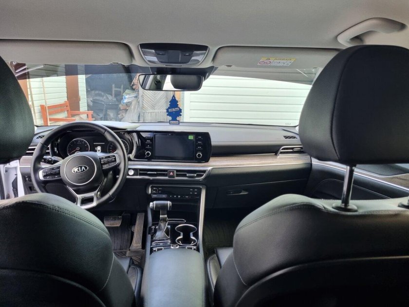 Kia k5 Люкс комплектация