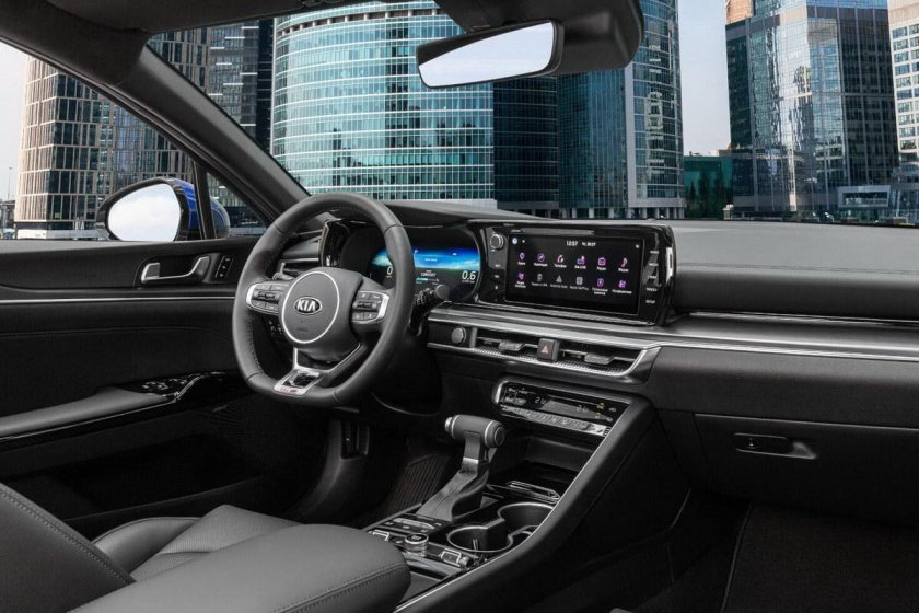 Kia k5 салон