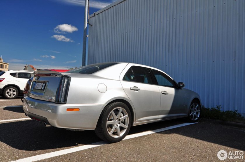 Кадиллак СТС 2014