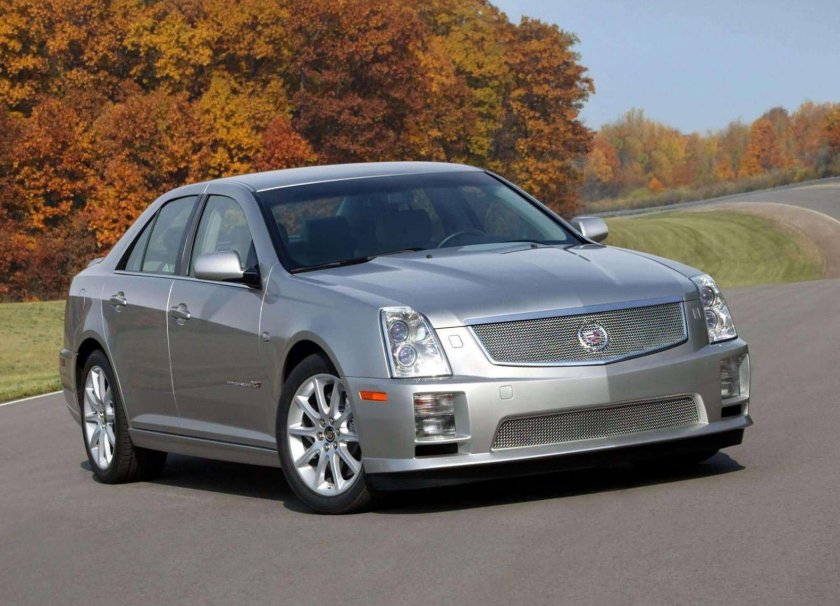Кадиллак STS