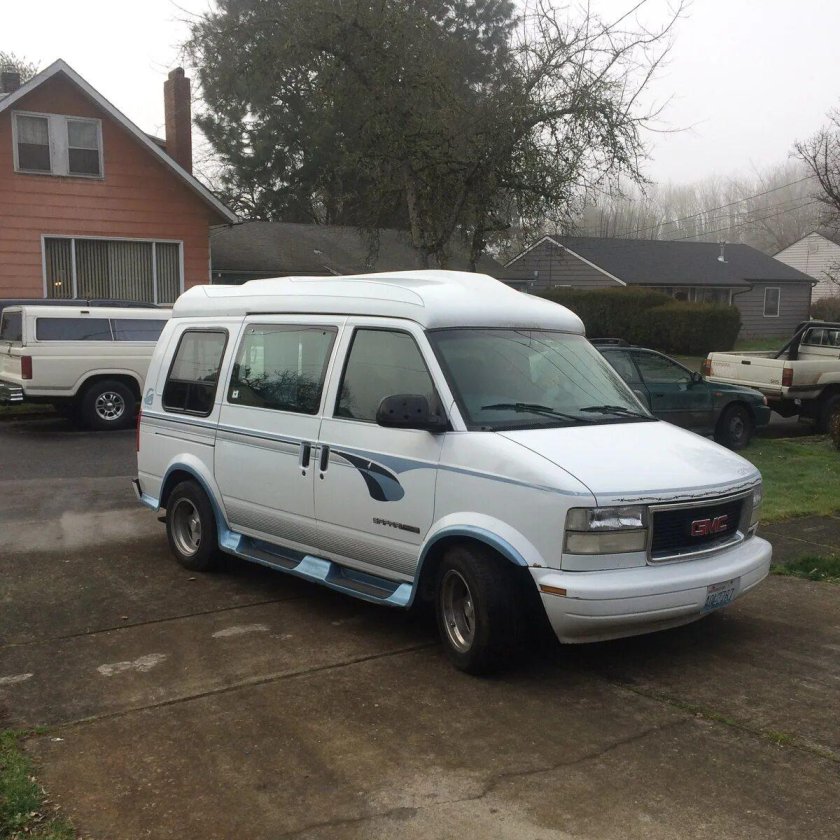 Chevrolet Astro