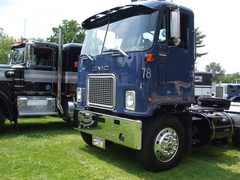 Freightliner coe big rig