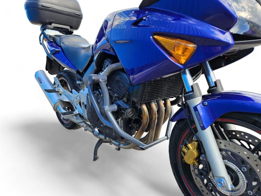 Honda cbf 600