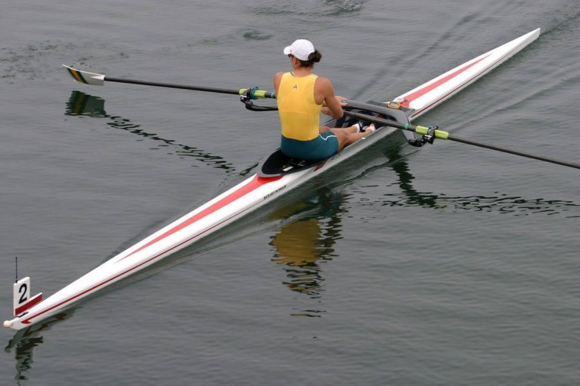 Гребная лодка Скиф для Академической гребли