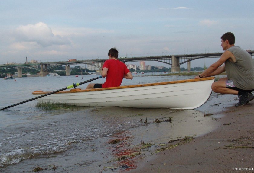 Академическая лодка Скиф