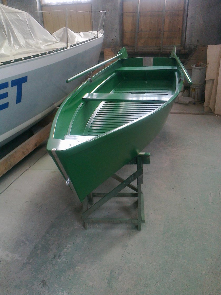 Лодка Скиф 290