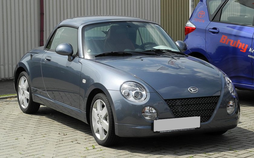 Daihatsu Copen 2011
