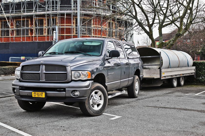 Dodge Ram 3
