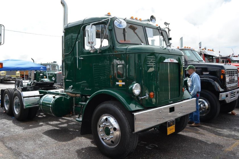 Mack w71