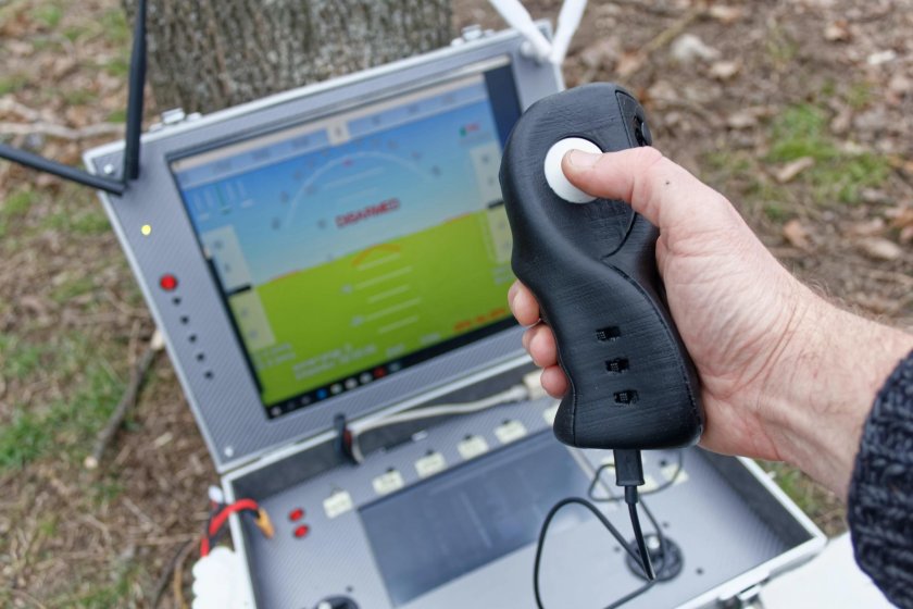 Джойстик для управления дроном