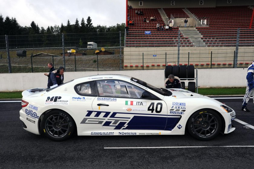 Maserati Gran Turismo MC gt4