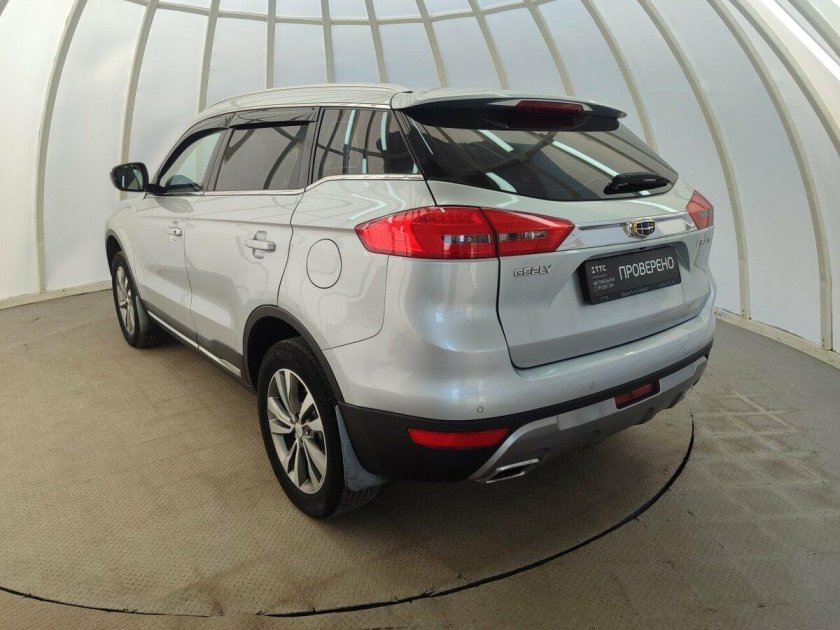 Geely atlas 2021