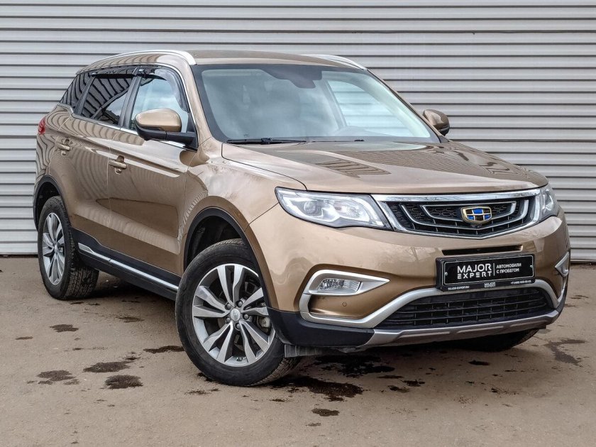 Автомобиль geely atlas