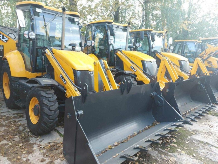 Экскаватор-погрузчик елаз бл-880