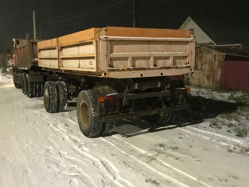 Прицеп самосвал