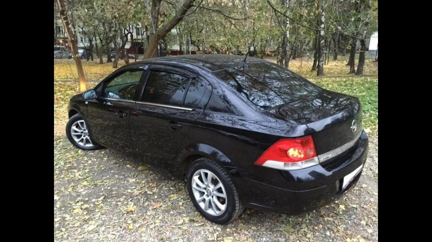 Opel astra h седан