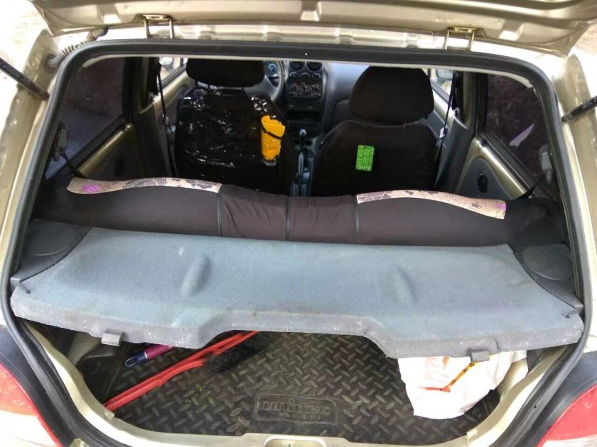 Полка багажника Матиз 96563324