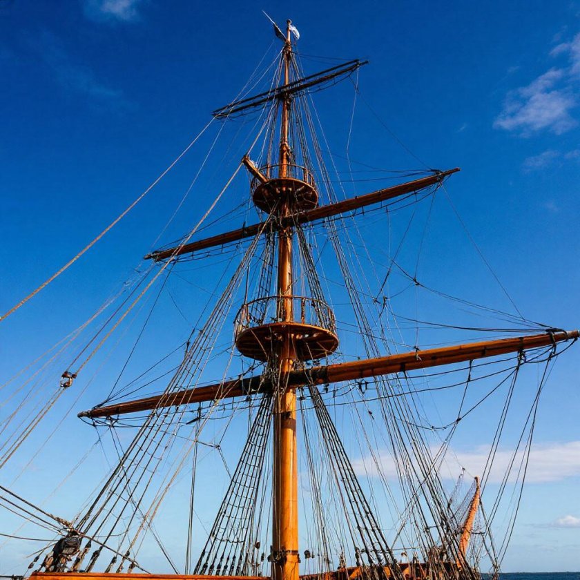 Мачты корабля