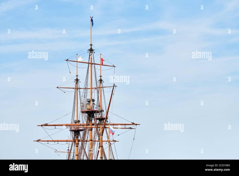 6 Мачтовый парусник