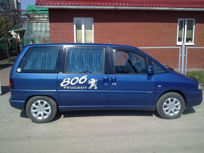 Peugeot 806, 2001
