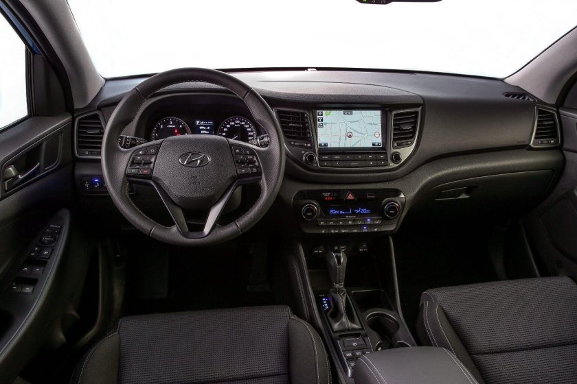 Торпеда Hyundai Tucson 2016