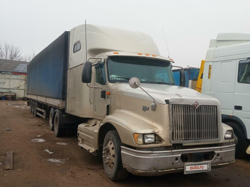 International 9000 series