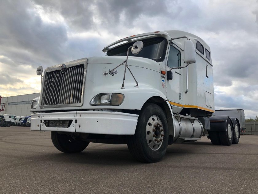 Интернационал 9400