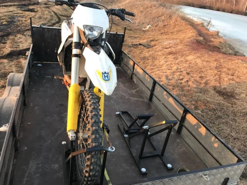 Крепеж для перевозки мотоцикла