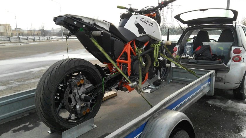 Крепление для перевозки мотоцикла