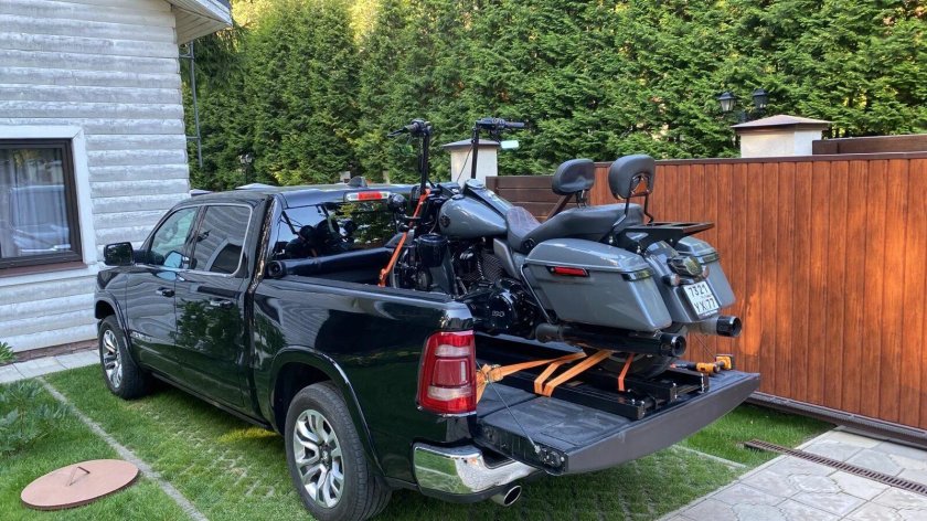 Трап для снегохода в пикап