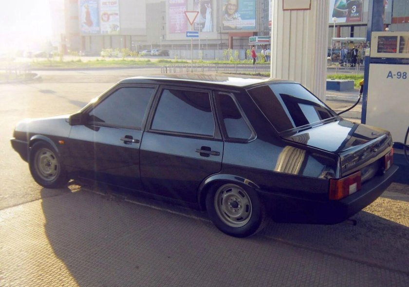 ВАЗ 21099 AZELOW