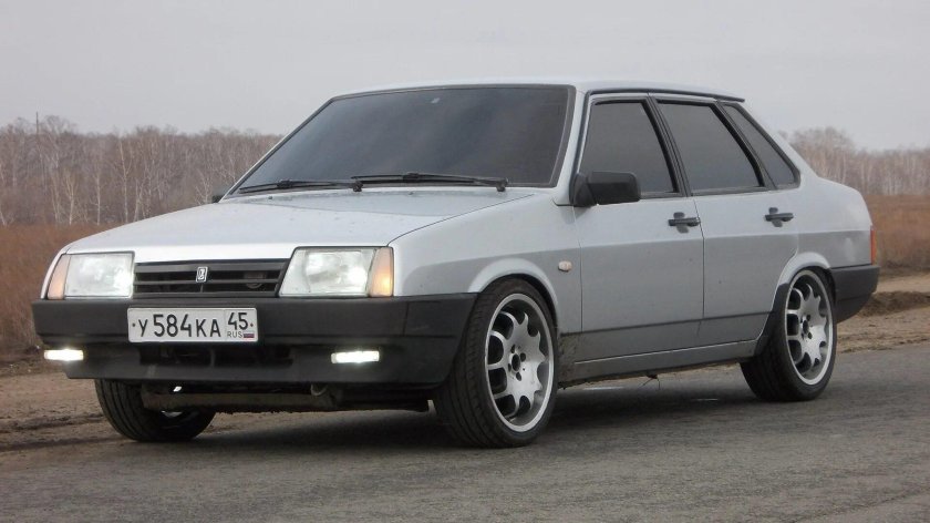 Lada 21099