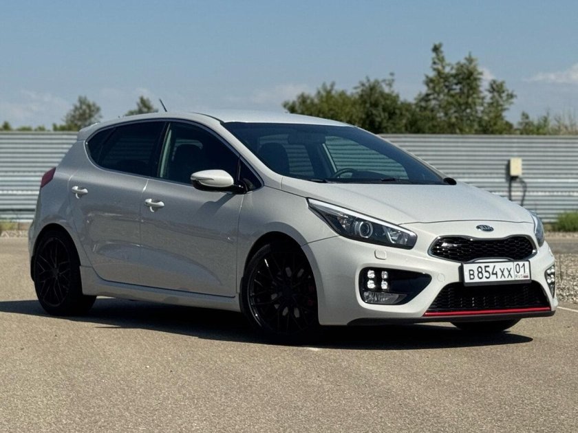 Kia ceed gt 2017