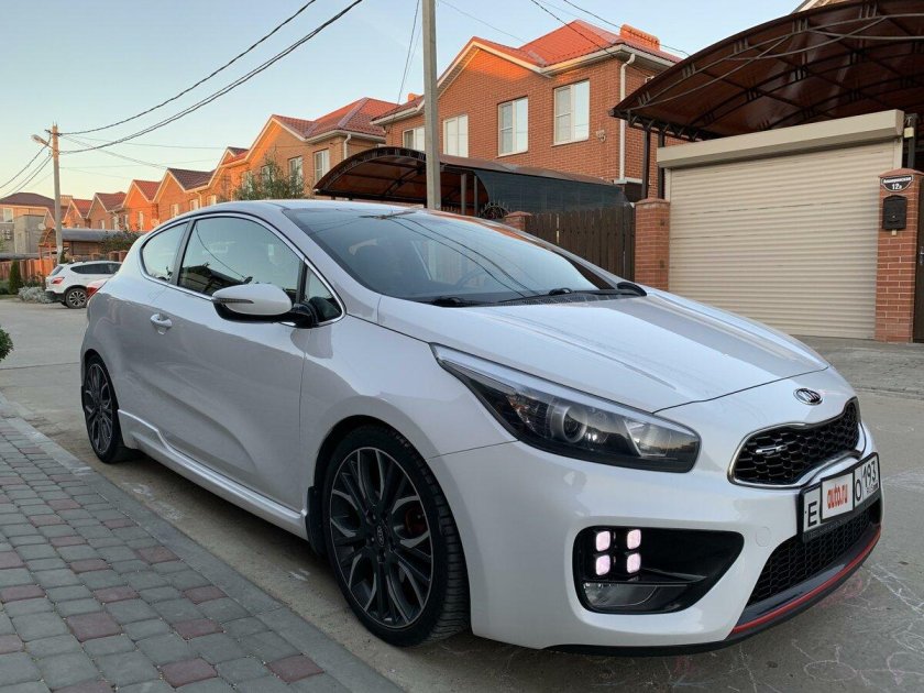 Kia ceed gt 2015