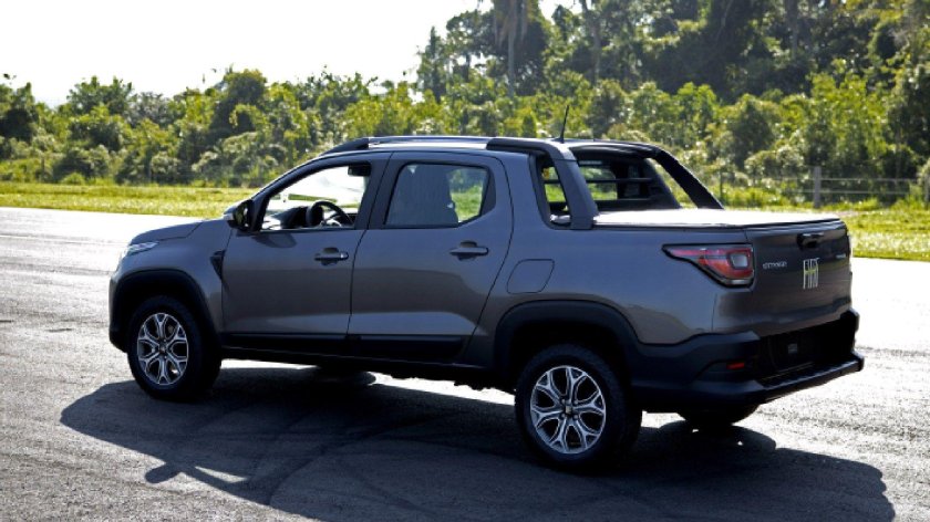 Фиат пикап 2021
